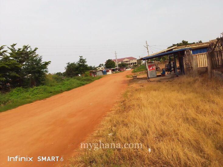 Old 4 bedroom house for sale at Sebrebor -Halleyuya