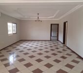 4 bedroom townhouse to let at Labone, Accra