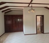 4 bedroom townhouse to let at Labone, Accra