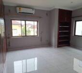 6 bedroom townhouse to let at Cantonments near the Japan Embassy