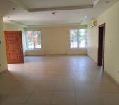 5 bedroom townhouse to let at Cantonments, Accra