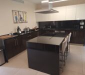 Executive 4 bedroom furnished to let at Movenpick Hotel, Ridge – Accra