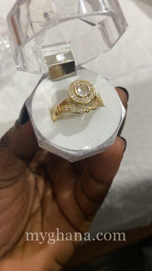 Ladies ring