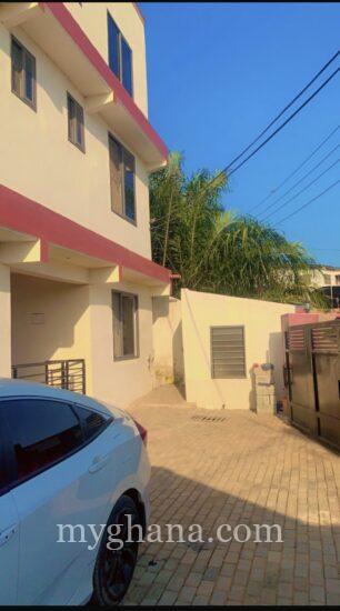 4 two bedroom apartments and 1 three bedroom apartment available for sale