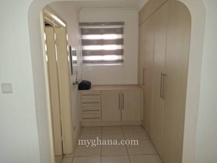 3 bedroom apartment to let at Cantonments, Accra