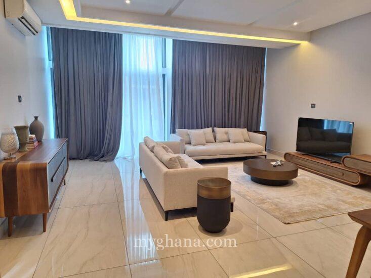 4 bed furnished townhouse to let at East Legon near the French Sch, Accra