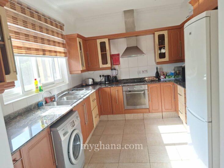 3 bedroom apartment to let at Cantonments, Accra