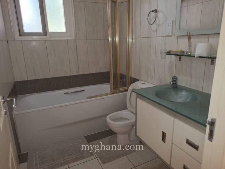 3 bedroom apartment to let at Cantonments, Accra