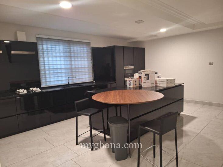 4 bed furnished townhouse to let at East Legon near the French Sch, Accra