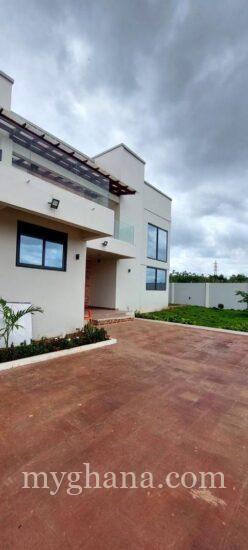 4 bedroom house for rent at east Legon hills