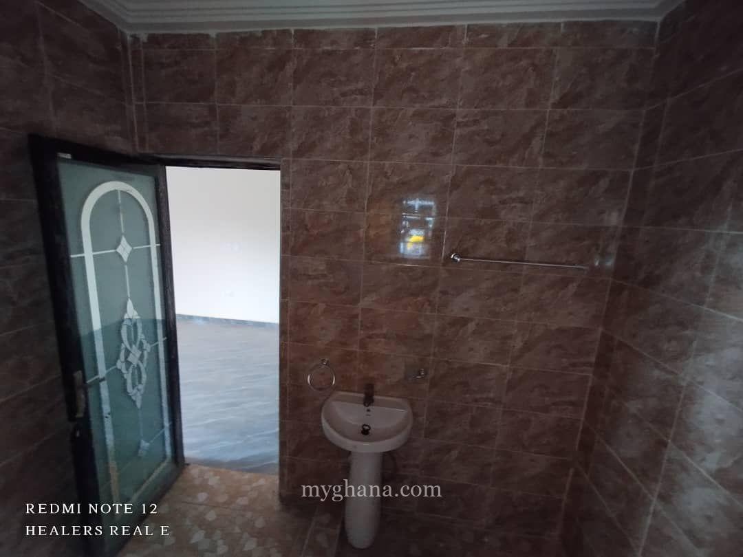 Newly Built 3 Bedroom House for Sale