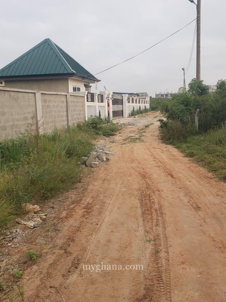 Title land for sale at Prampram