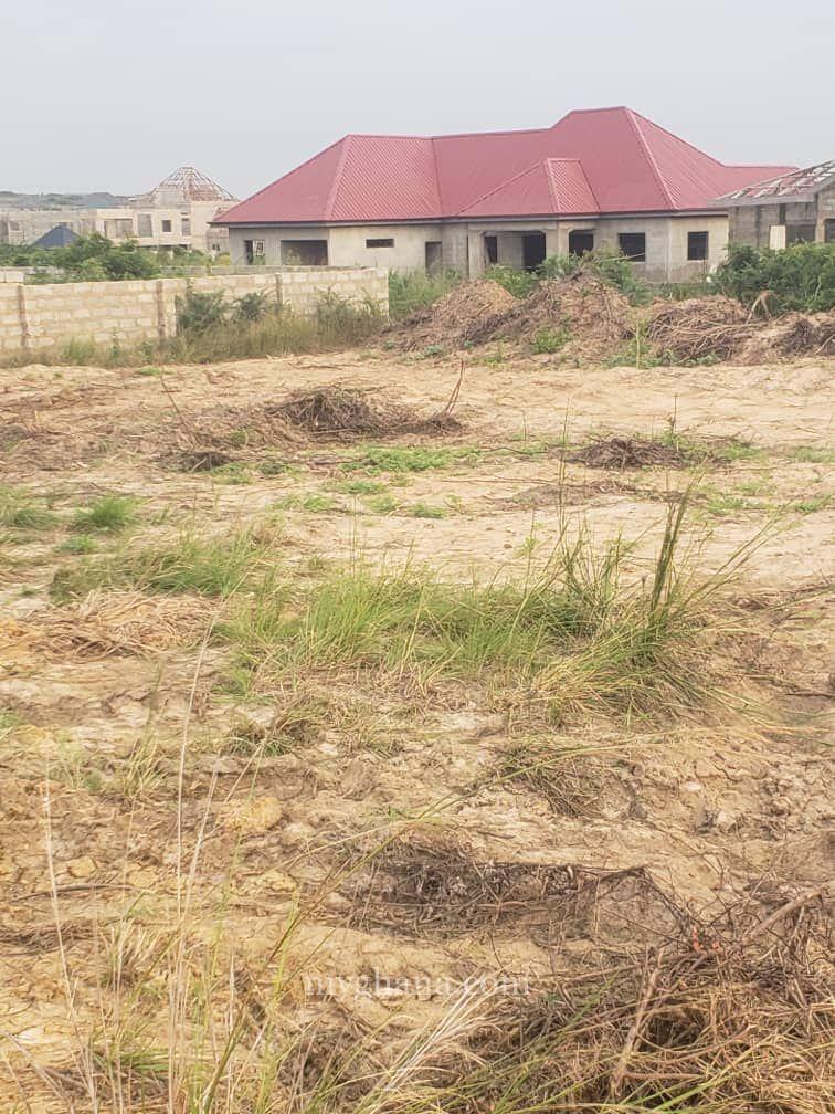 Title land for sale at Prampram
