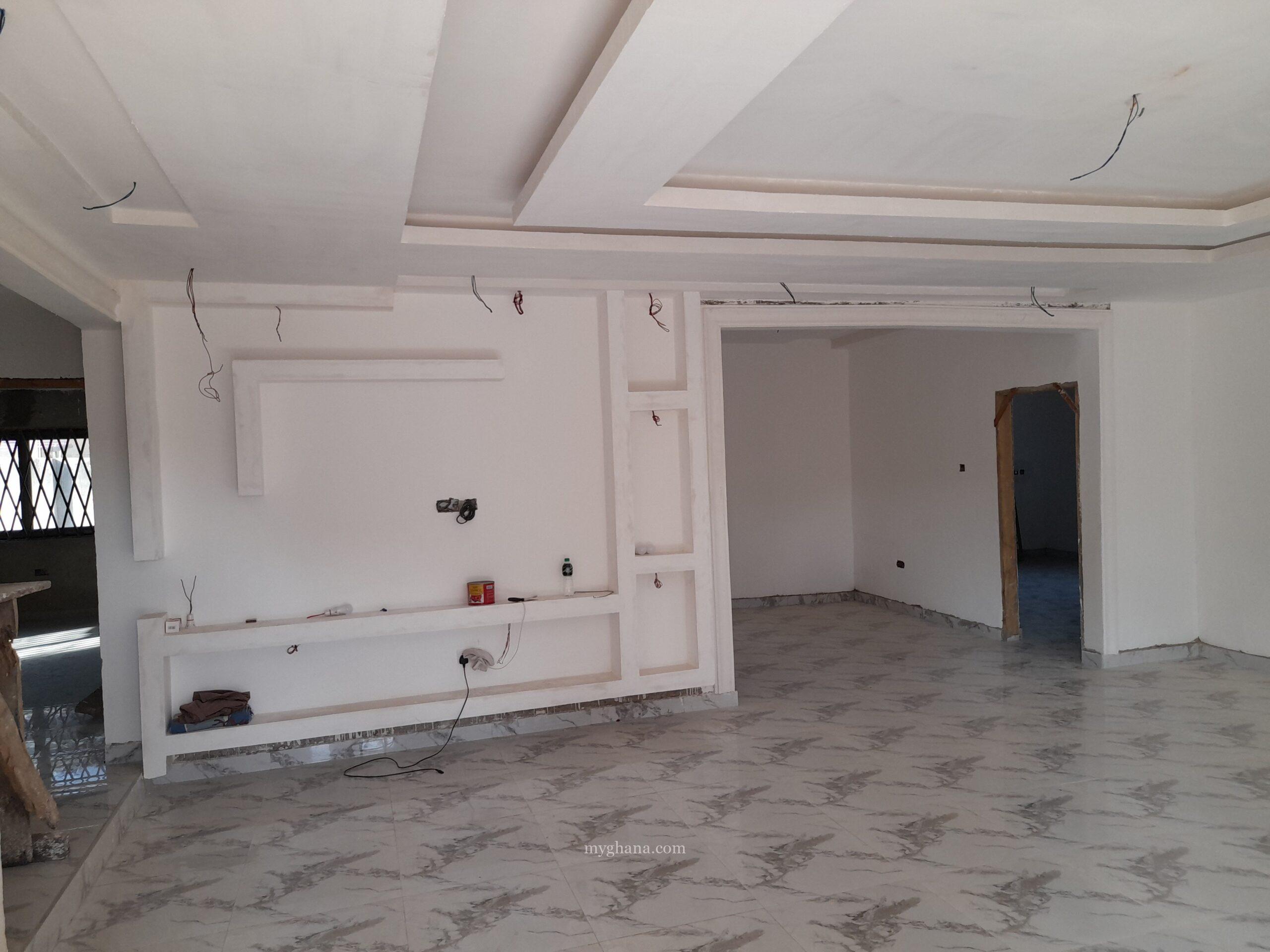 4 bedroom house near completion 95% @ Oyibi
