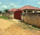 EXECUTIVE 4 BEDROOM, 2 SEPARATE BOYSQUARTERS FOR SALE AT MEDIE