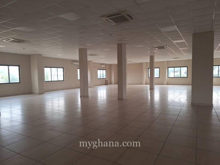 Executive office facility to let at Shiashie near Airport Residential Area