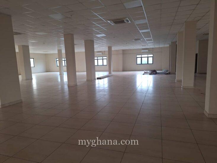 Executive office facility to let at Shiashie near Airport Residential Area