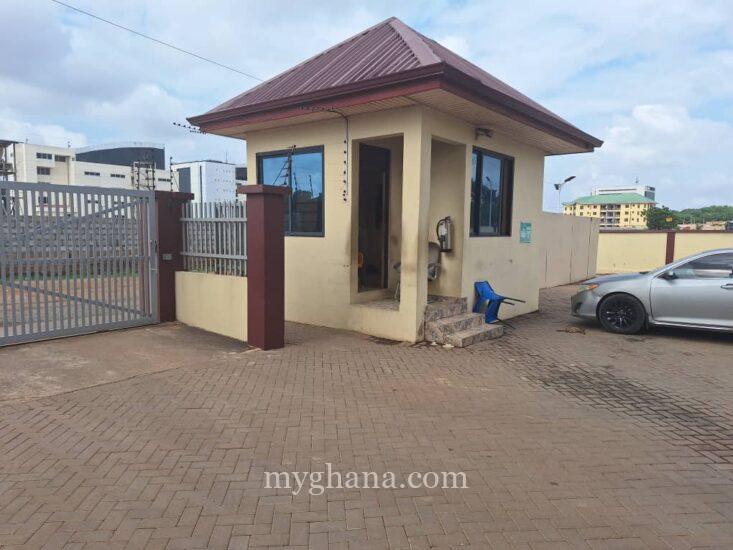 Executive office facility to let at Shiashie near Airport Residential Area