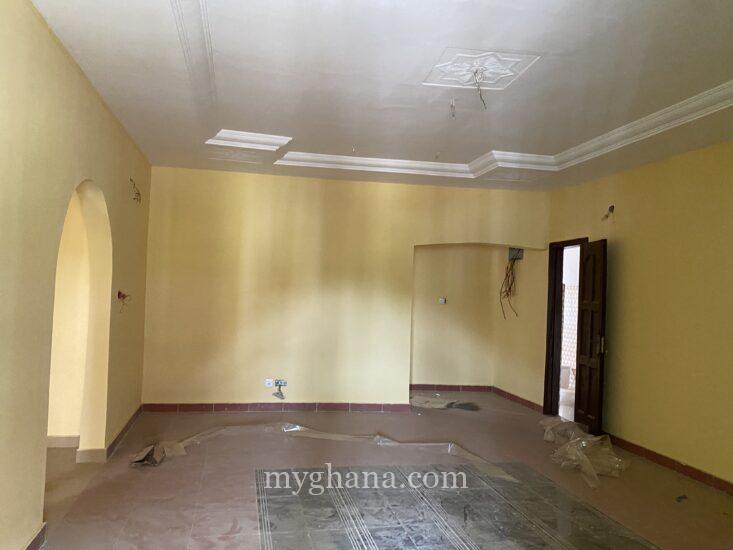 2 bedroom apartment for rent at amasaman kuntunse