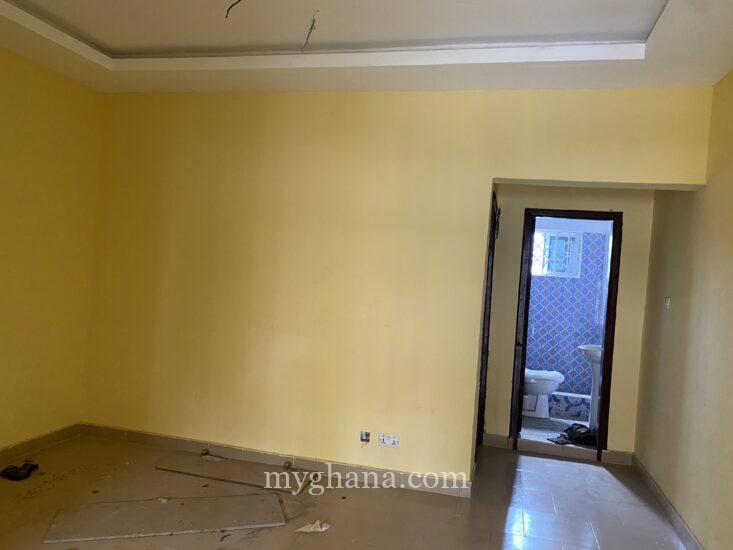 Chamber and hall self contain for rent at amasaman kuntunse