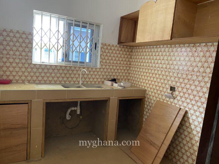 Chamber and hall self contain for rent at amasaman kuntunse
