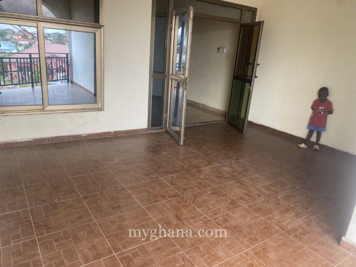 3 bedroom apartment for rent at amasaman cocobod
