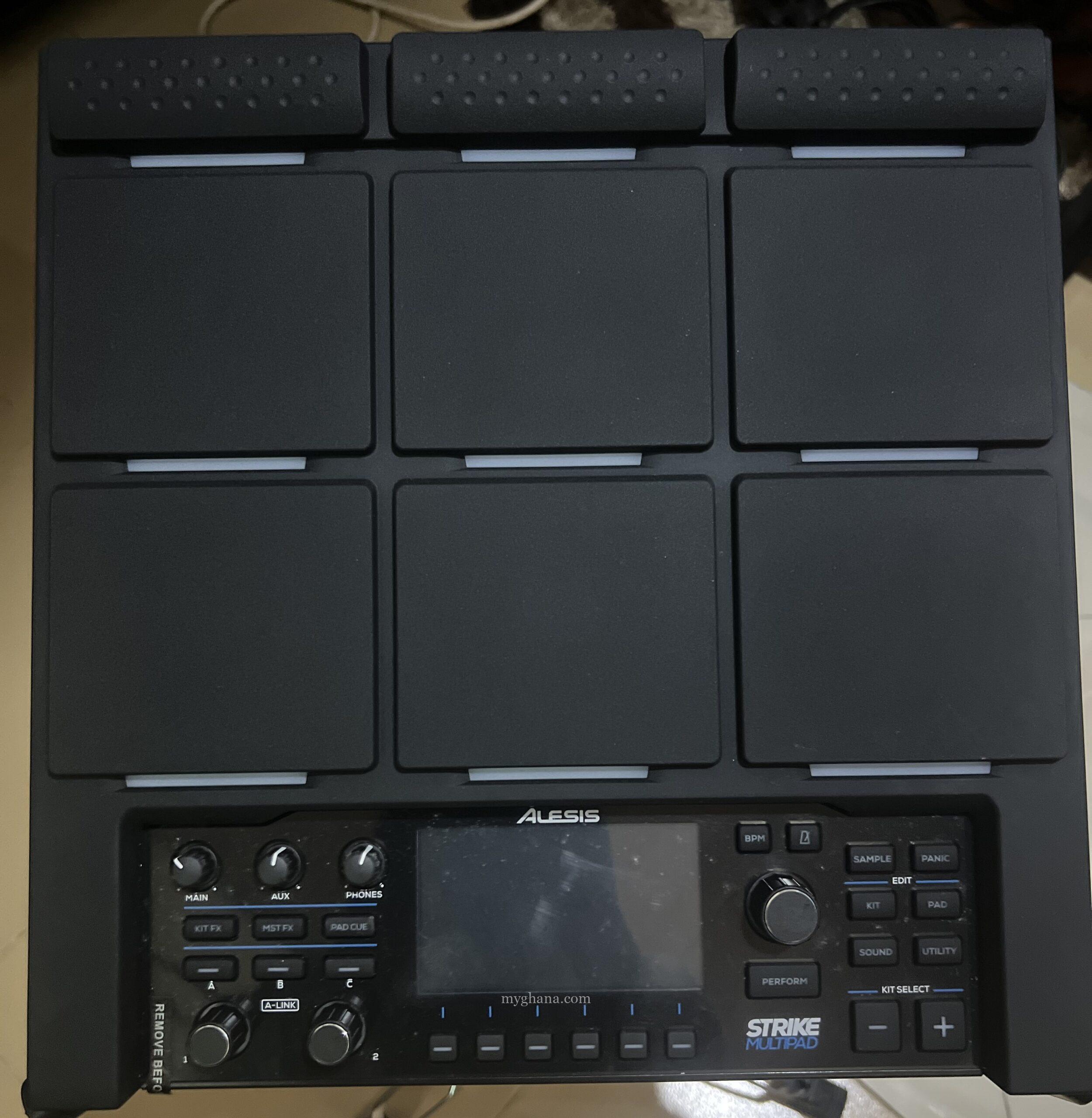 Alesis Strike Multipad Percussion Pad