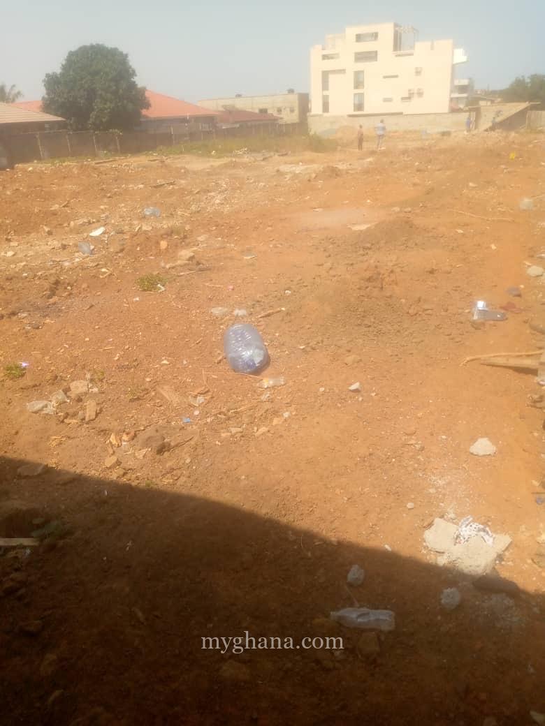 Titled 6 plots of land forsale at East airport hills