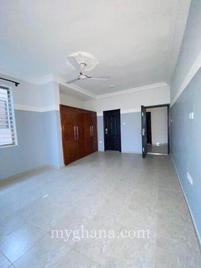 2 bedroom apartments for rent at Teshie Bush Road