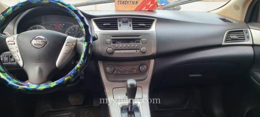 Nissan Sentra 2014 model 1.8 Cc Petrol