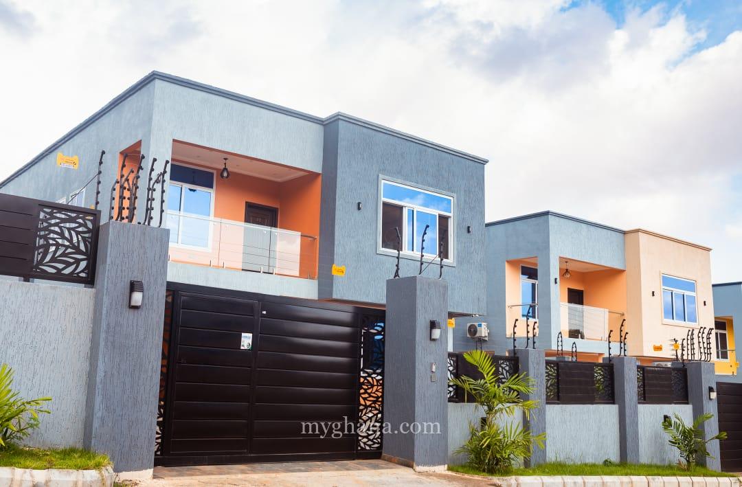 4 bedrooms fully furnished house for rent at Ayi mensah on aburi road