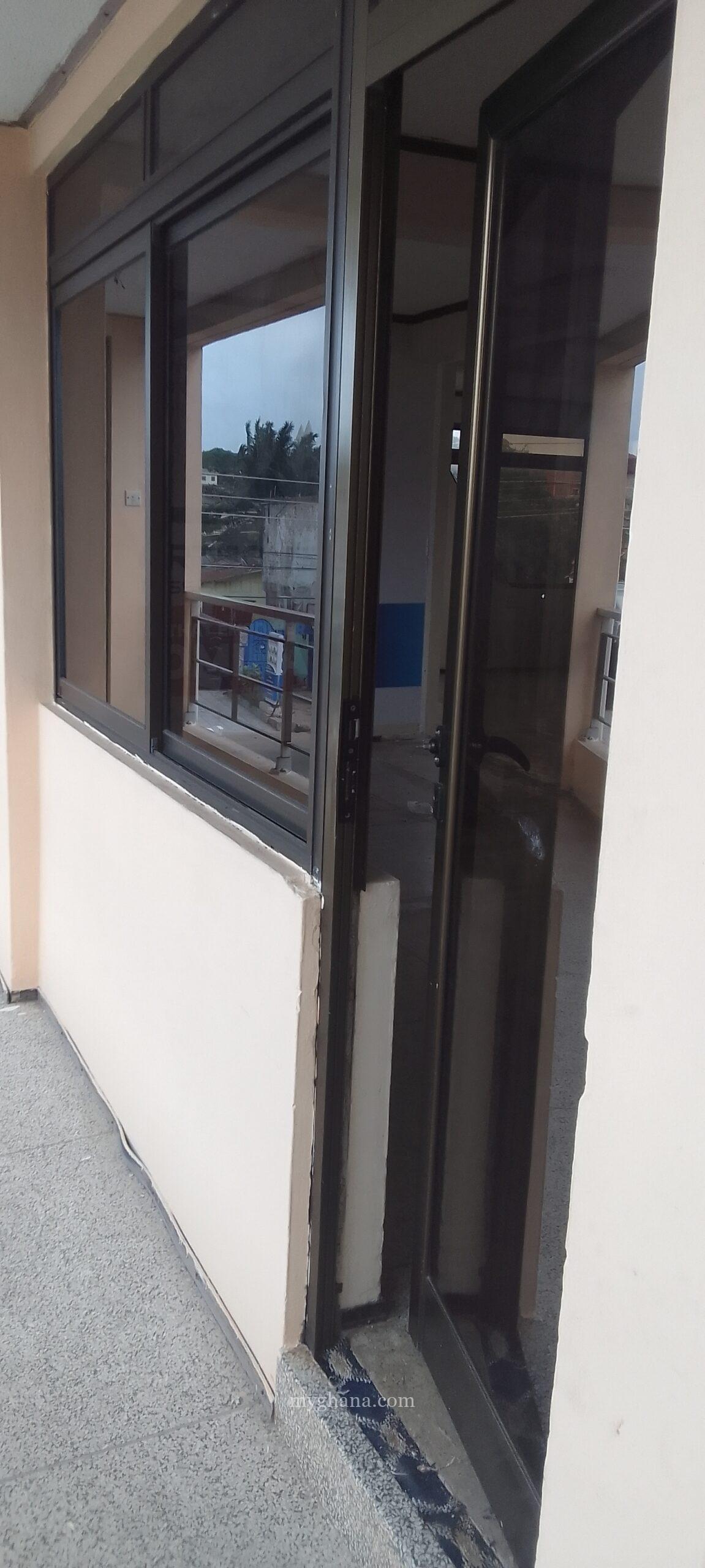 First floor office spaces for rent