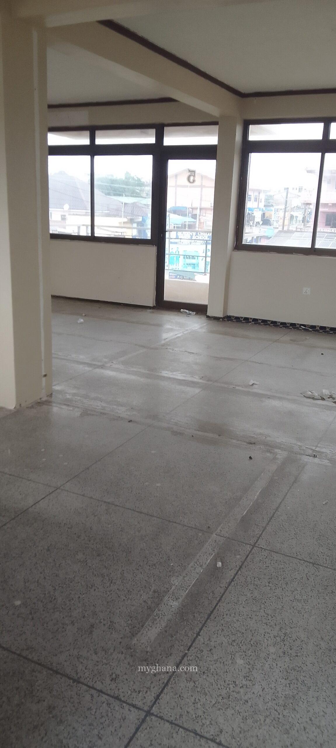First floor office spaces for rent