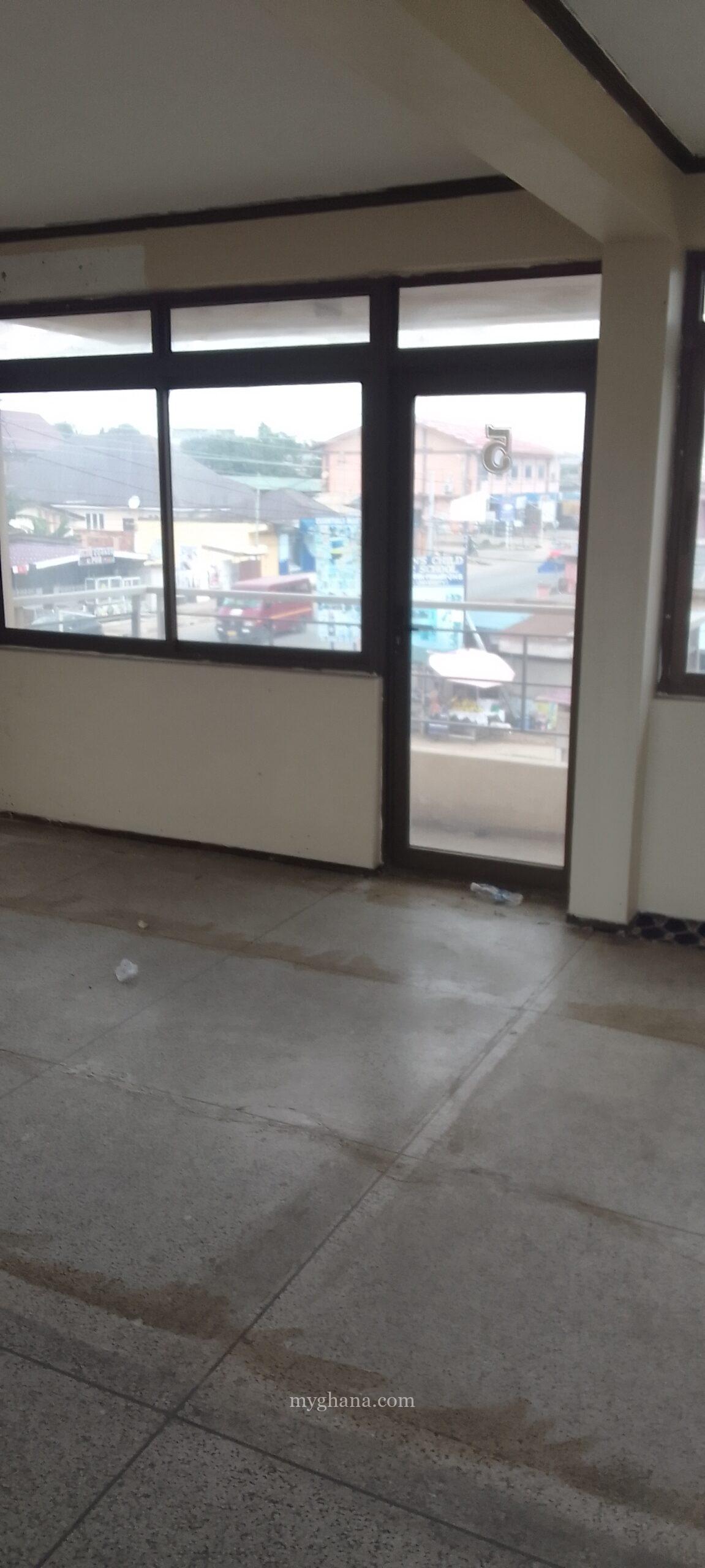 First floor office spaces for rent