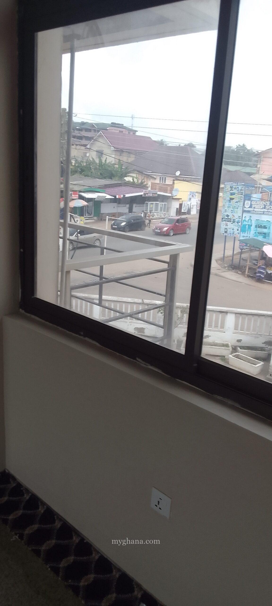 First floor office spaces for rent