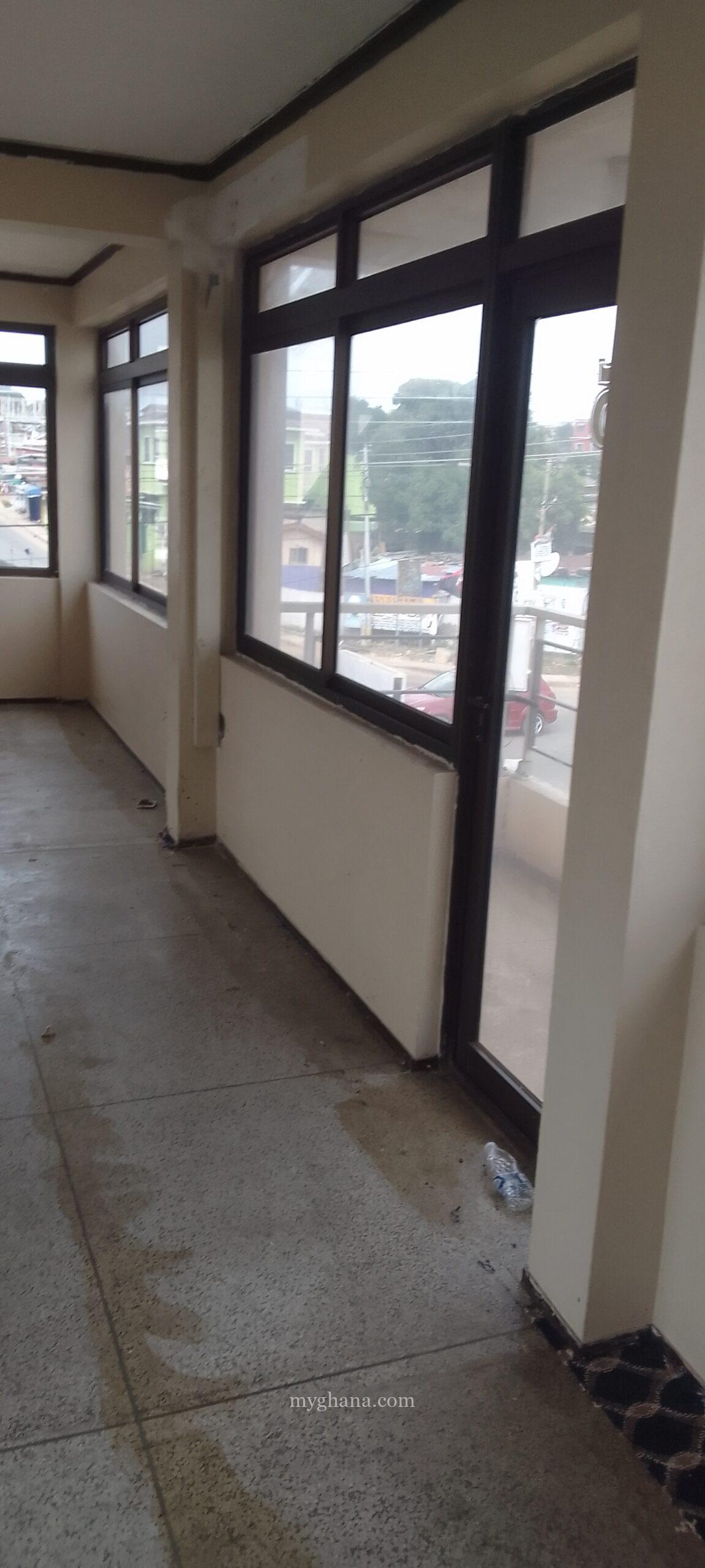 First floor office spaces for rent