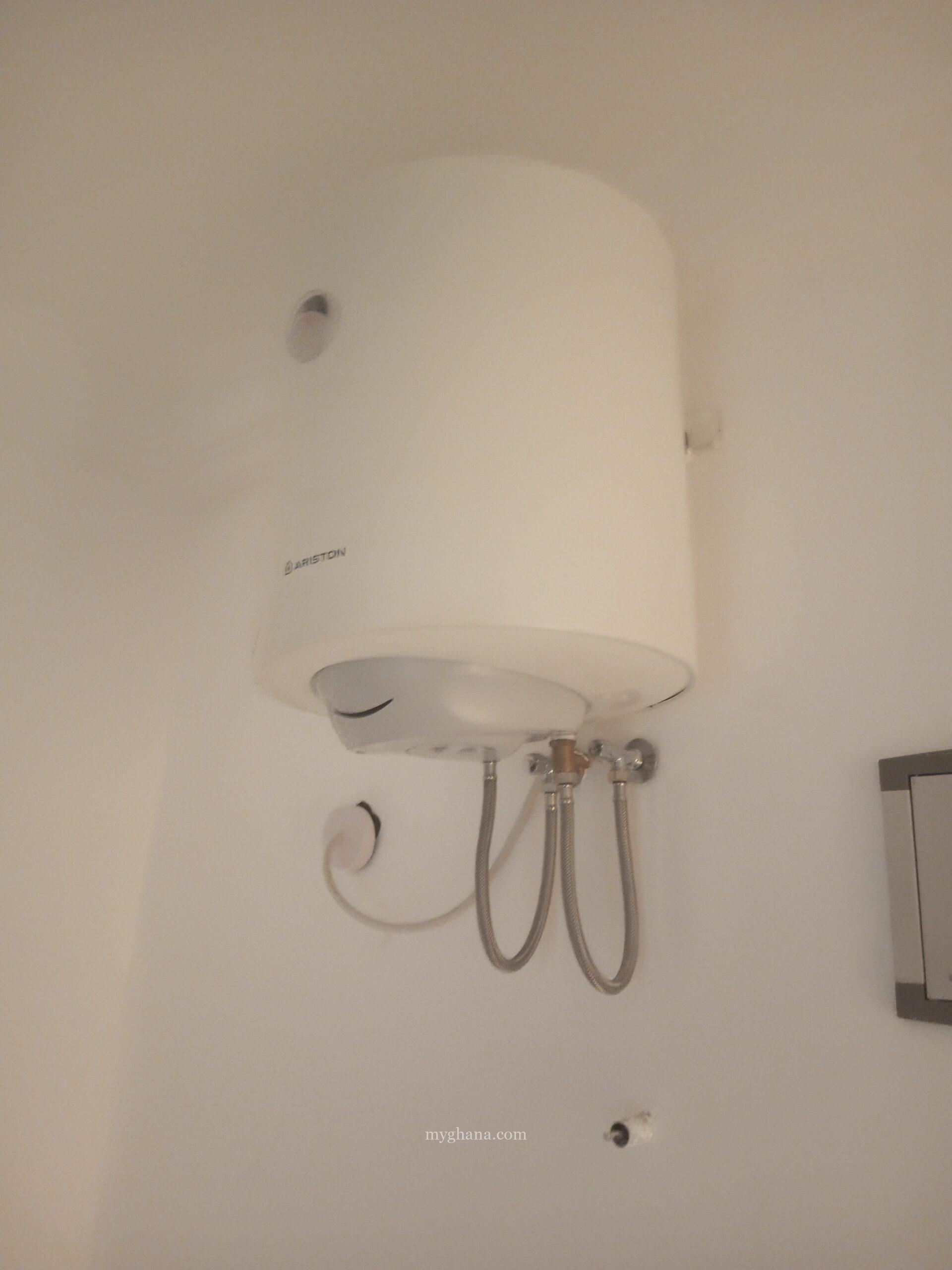 Two bedroom apartment for rent at community 25