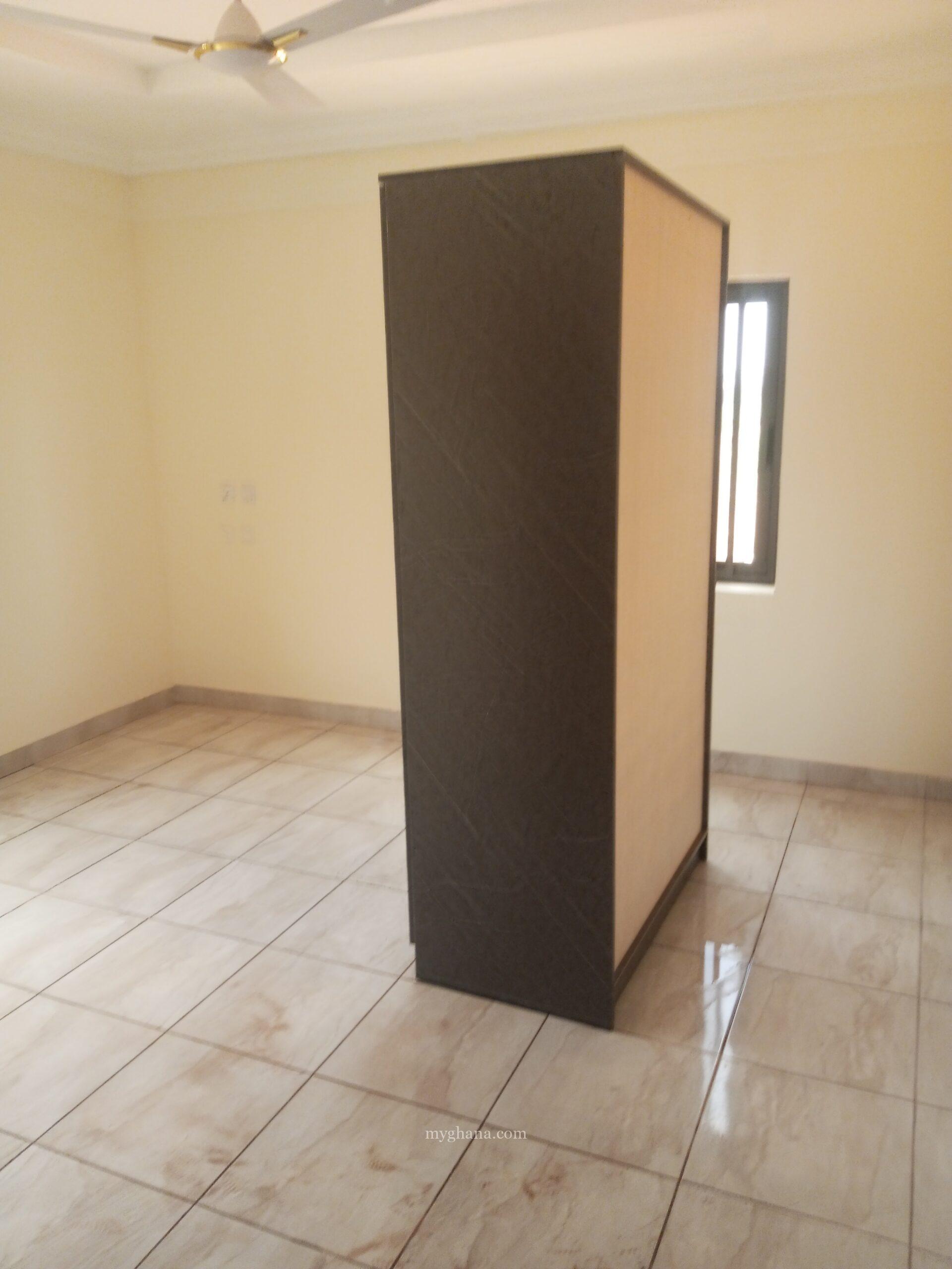 Two bedroom apartment for rent at community 25