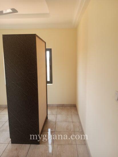 Two bedroom apartment for rent at community 25