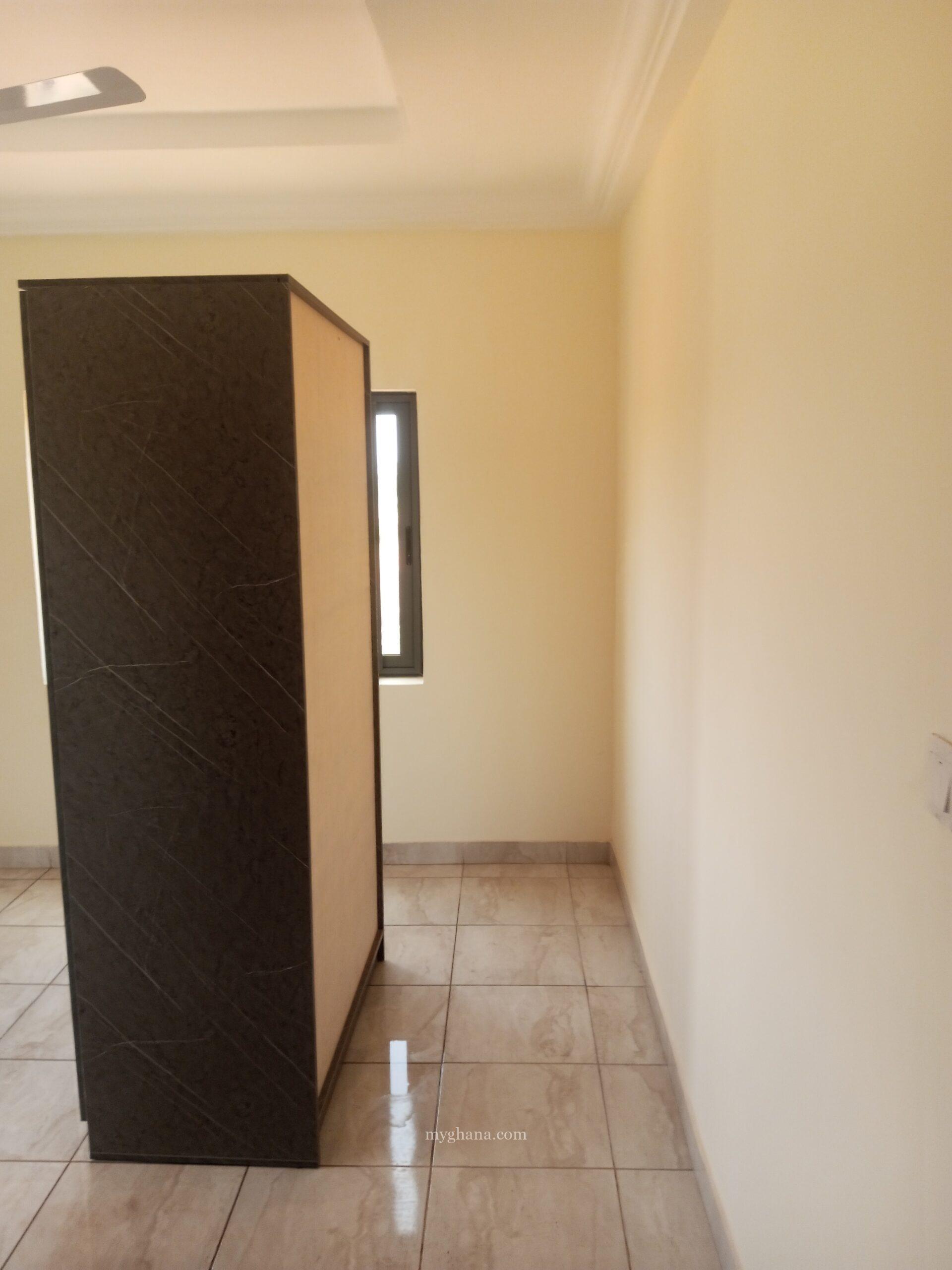 Two bedroom apartment for rent at community 25
