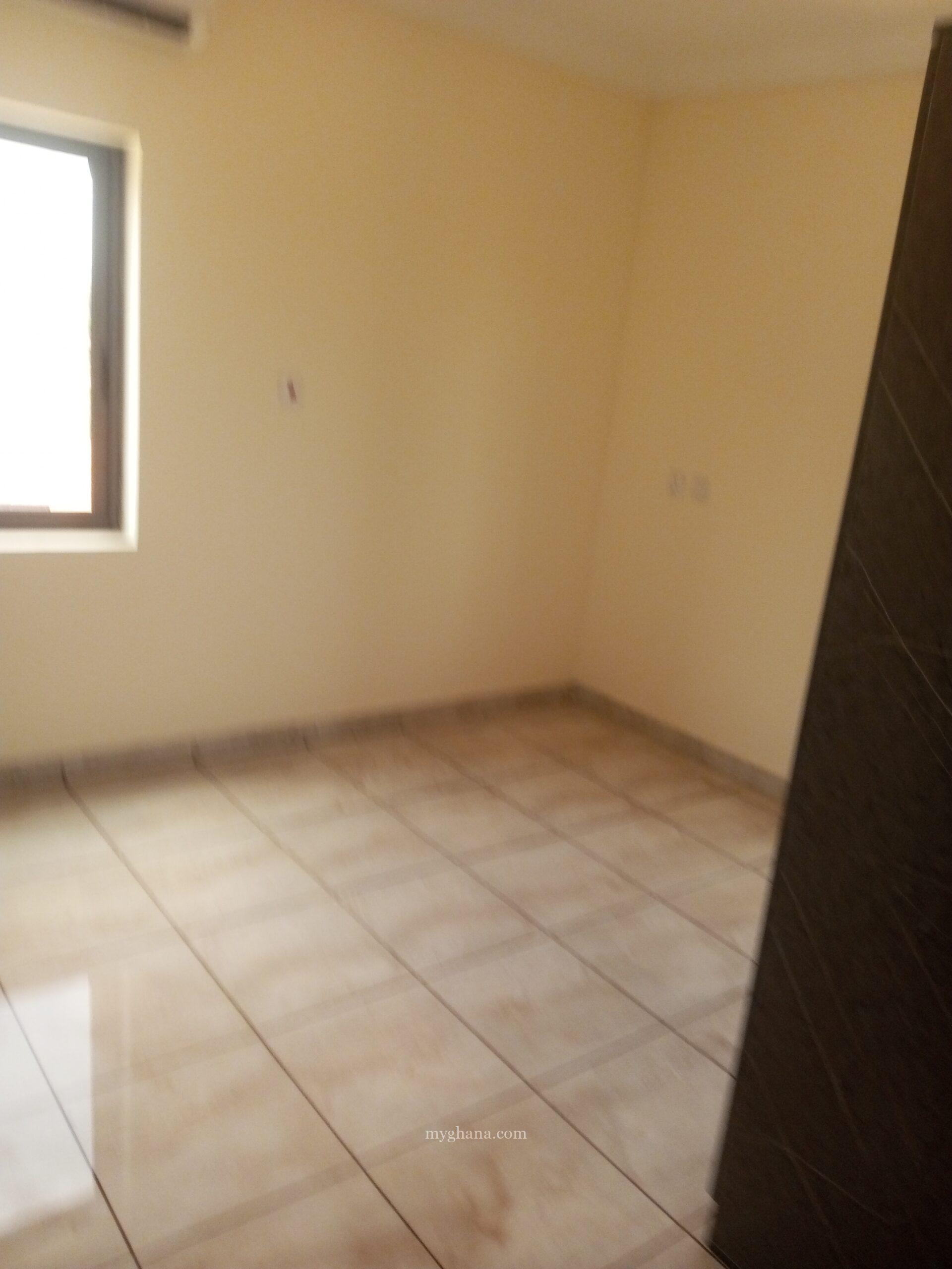 Two bedroom apartment for rent at community 25