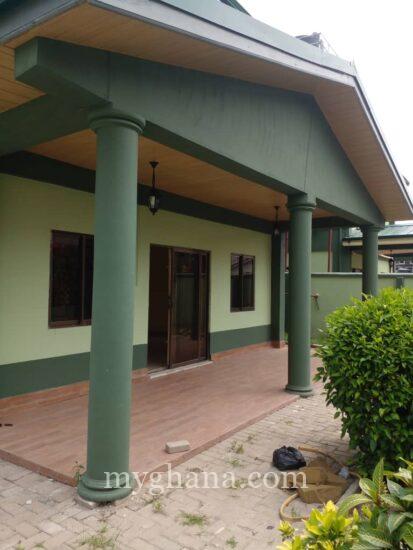 3 bedrooms house for rent at spintex com 18