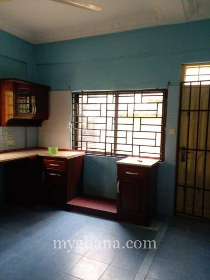 3 bedrooms house for rent at spintex com 18