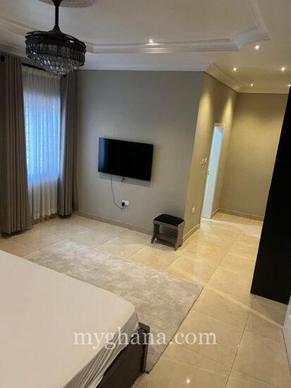 Fully furnished 3 bedrooms house fo rent at Achimota