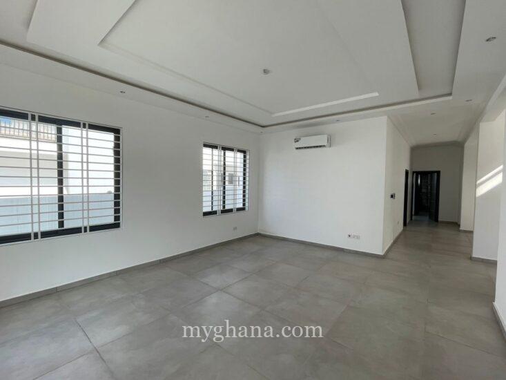 5 bedrooms house forsale at Madina Ritz Junction