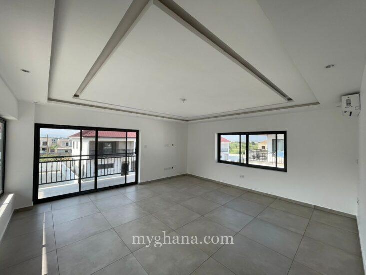 5 bedrooms house forsale at Madina Ritz Junction