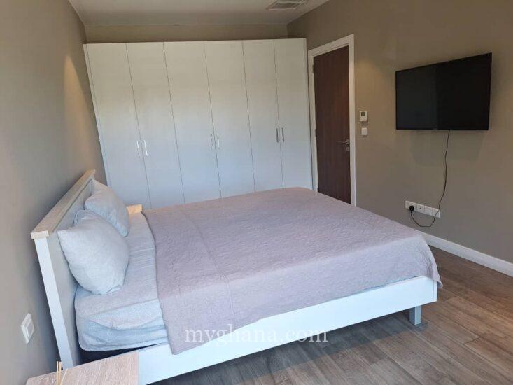 furnished one bedroom apartment to let at Pearl in City, Accra