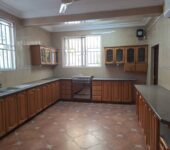 4 bedroom house with pool to let at Abelemkpe near Lincoln School, Accra