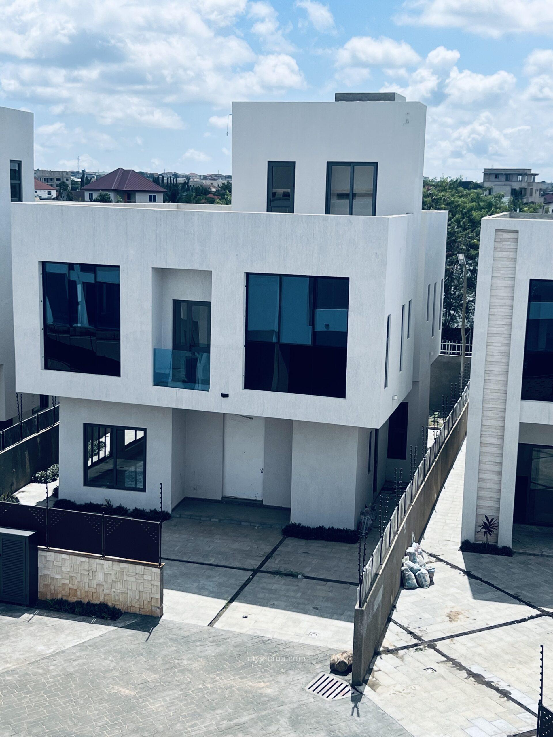4bedroom house for rent @East Legon
