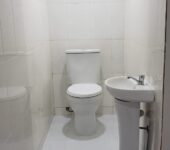 Executive newly built single room self contained for rent at lakeside commu